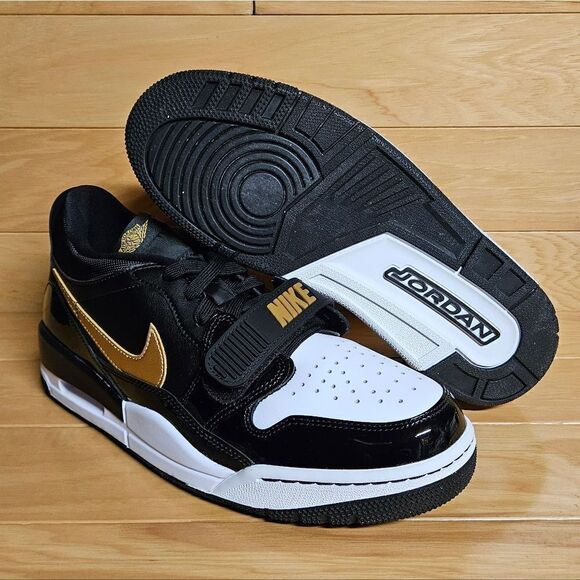 Nike Air Jordan Legacy 312 Low Size 9 Mens Shoe Black Metallic Gold CD7069-071 - Picture 4 of 13